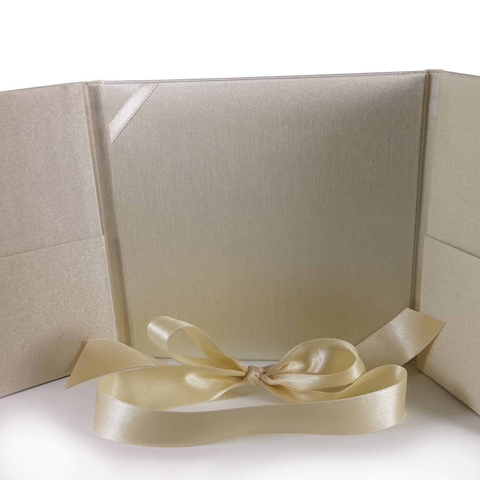 Sumptuous Cream Silk Folio Sanctuary for Wedding Moments