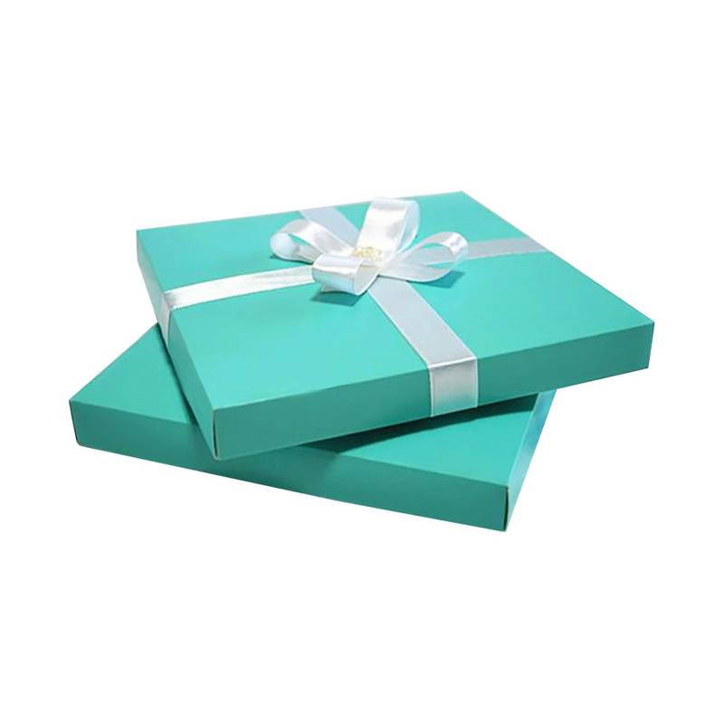Mesmerizing Tiffany Aqua Silk Matrimony Keepsake Chest