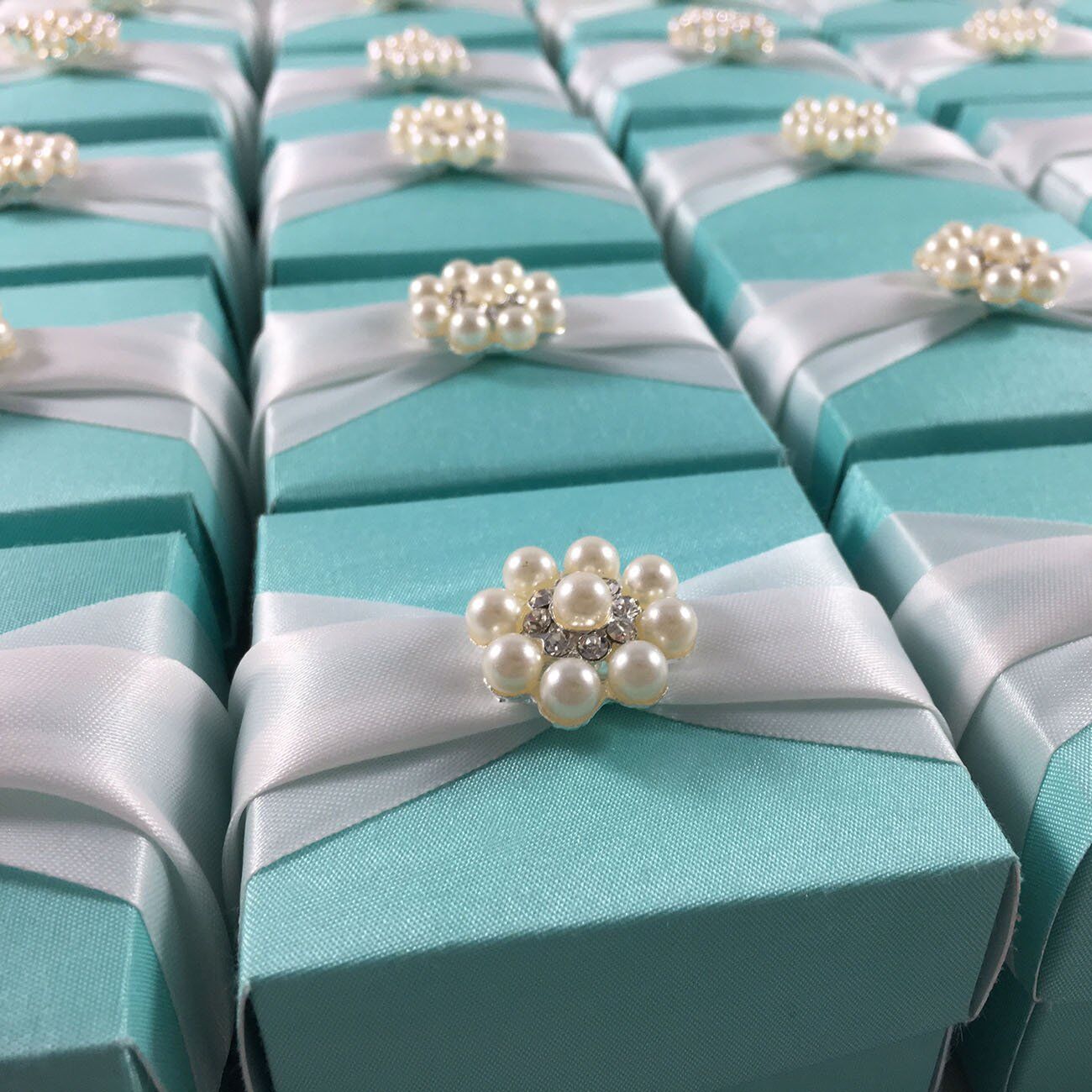 Blue Tiffany Gift Box: Enchanting Wedding Treasures for Precious Moments
