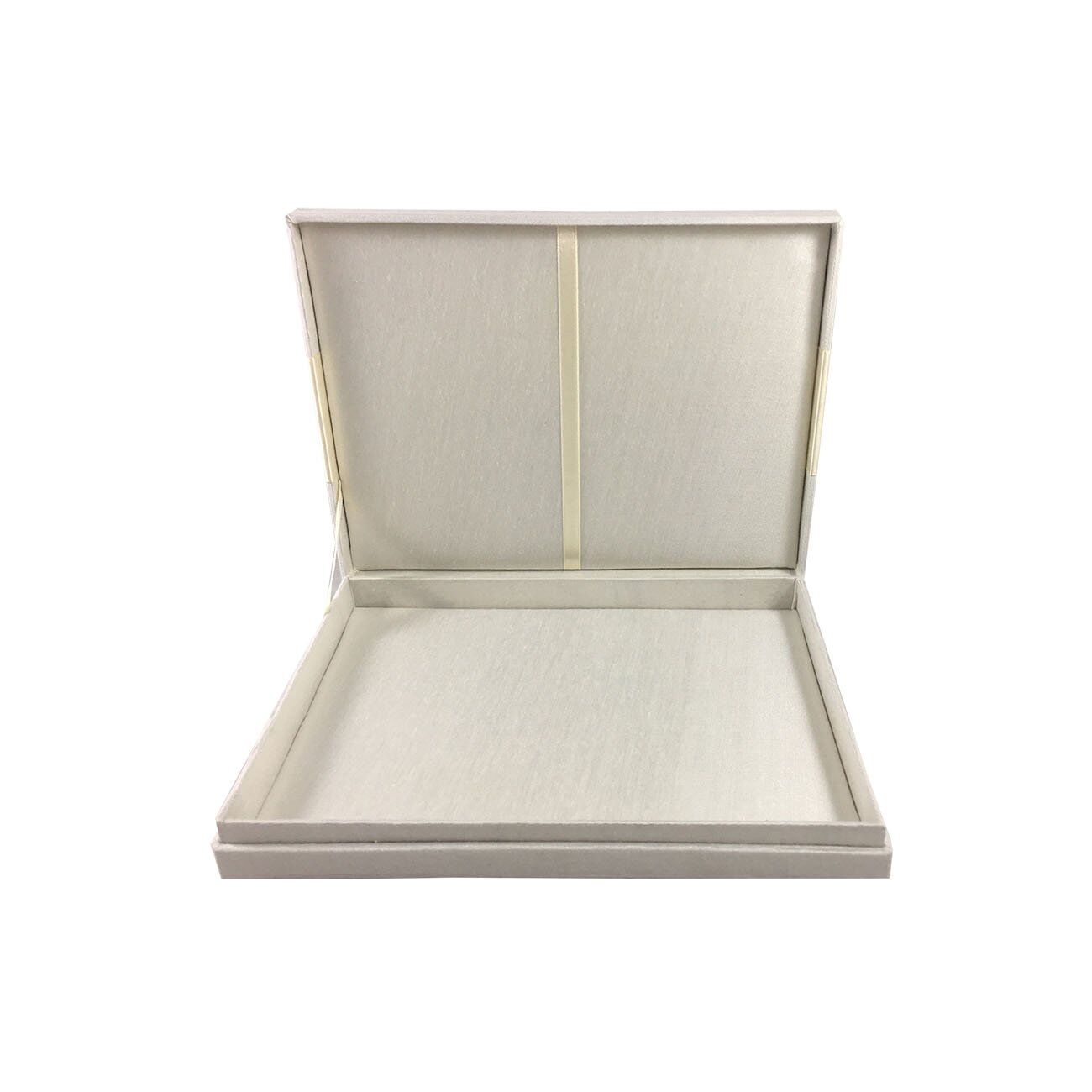 Pristine Ivory Ribbon-Topped Keepsake Box for Handcrafted Wedding Announcements